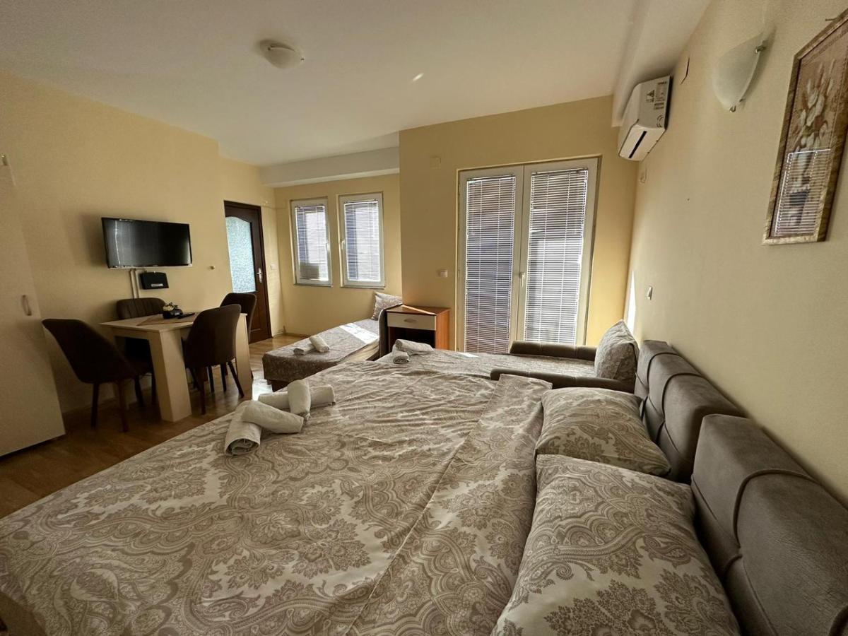Sadi Apartments โอครีด ภายนอก รูปภาพ